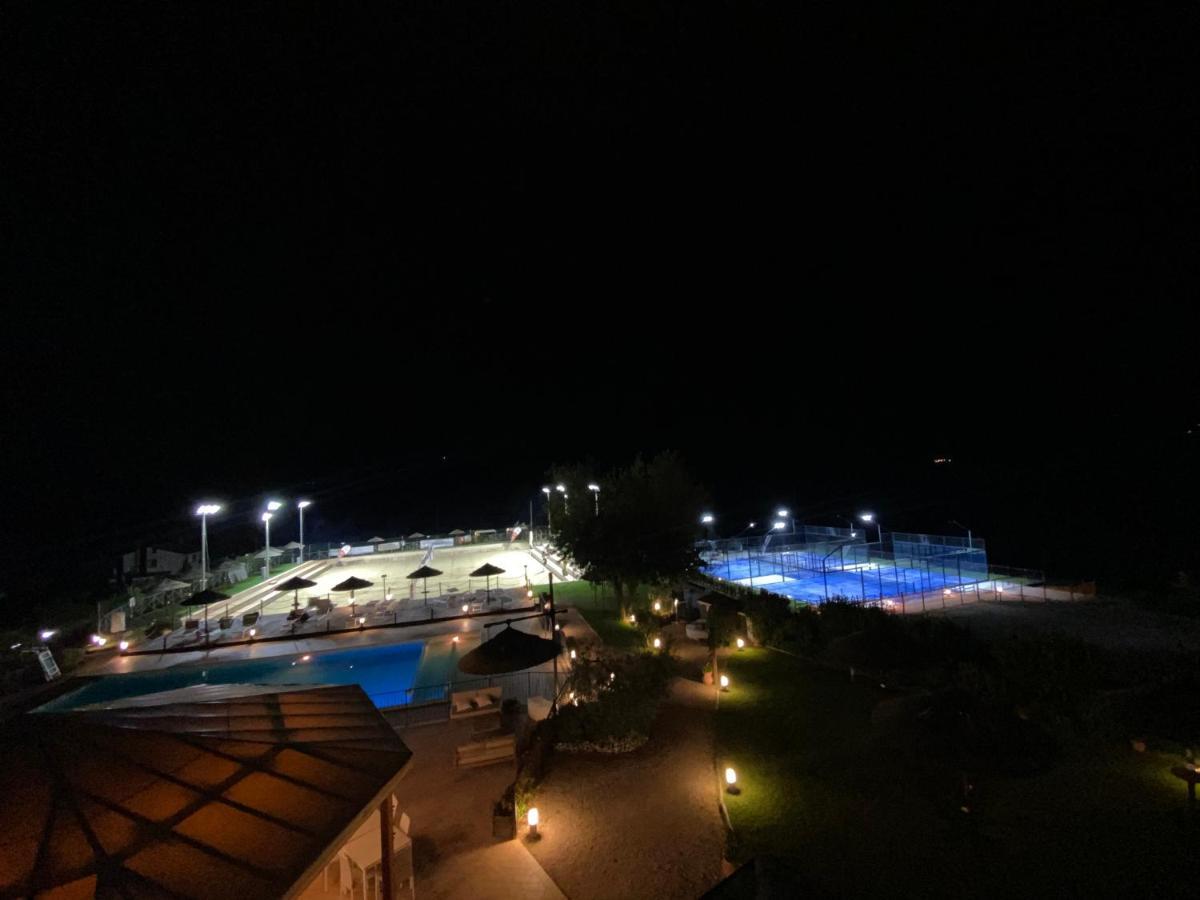 Agriturismo Agrileisuretime สโปเลโต ภายนอก รูปภาพ
